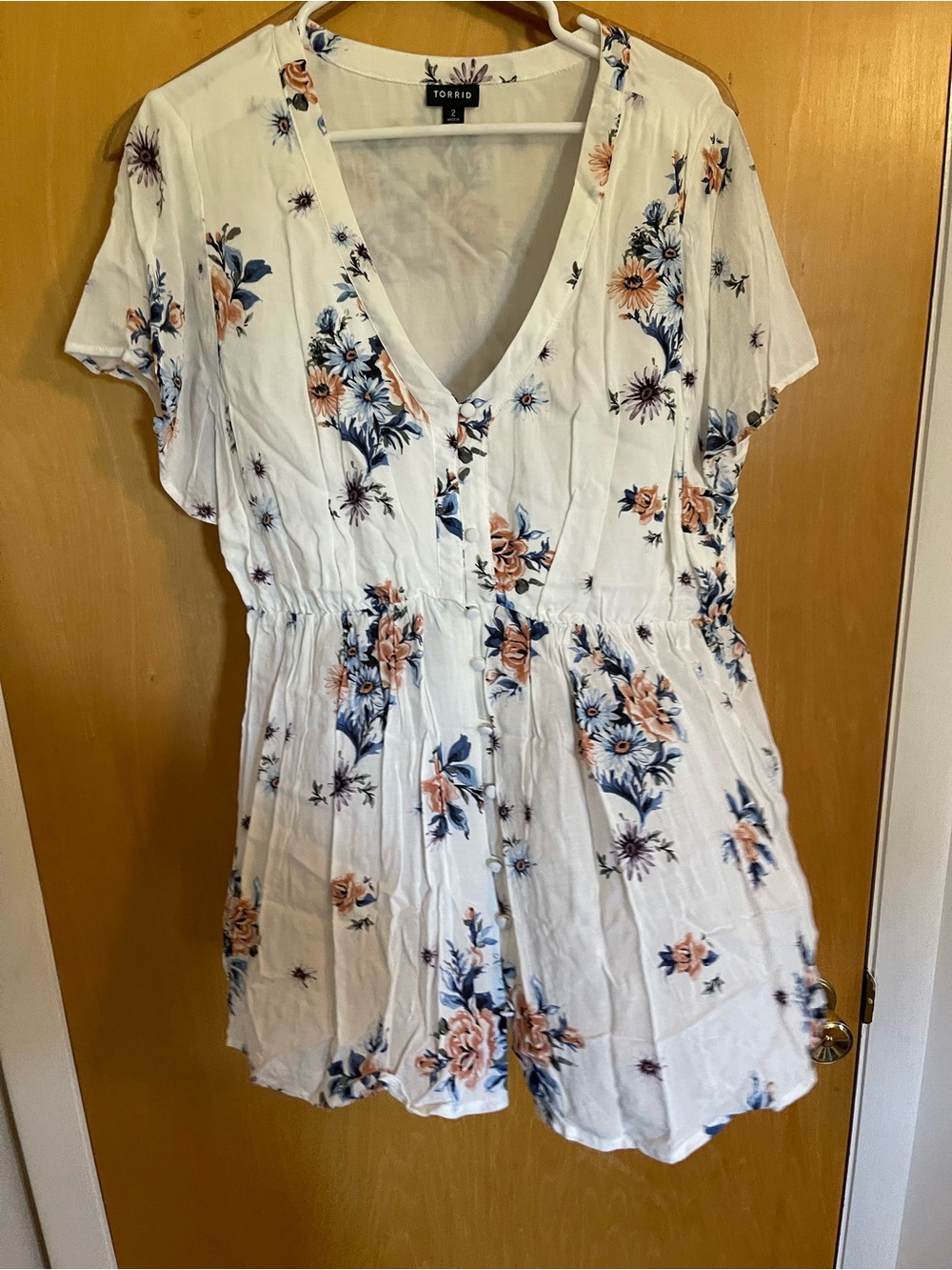 Torrid Ivory Floral Rose and Daisey Challis Babydoll Blouse 2x